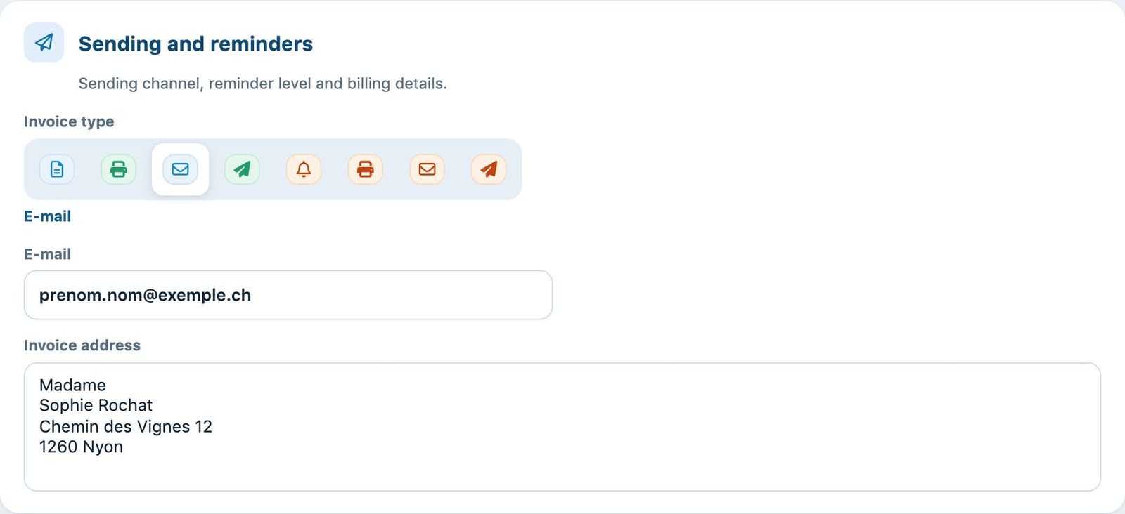 The invoice type, e-mail address and invoice address